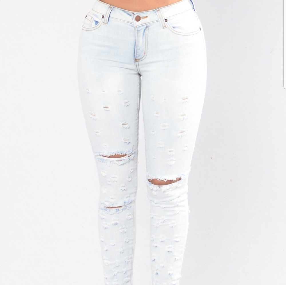 Fashion Nova Connect the Dot Jeans Size 11